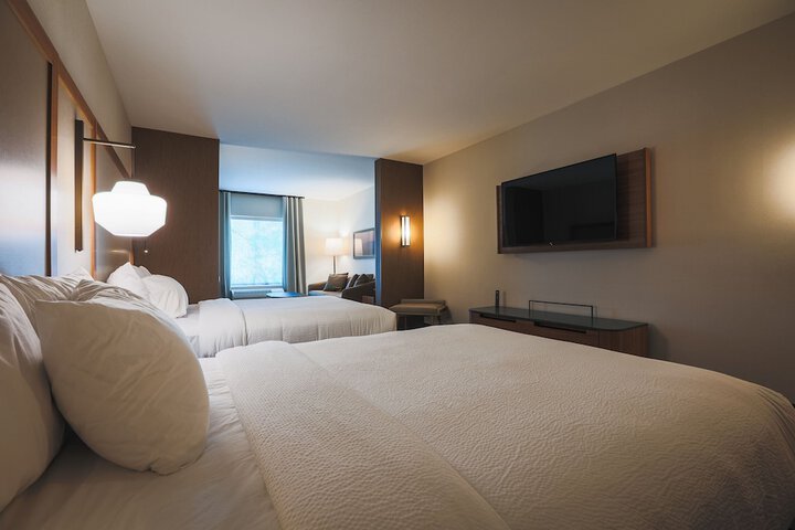 Room 30 of 40