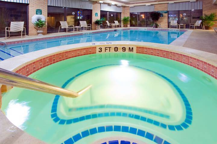 Pool 7 of 46