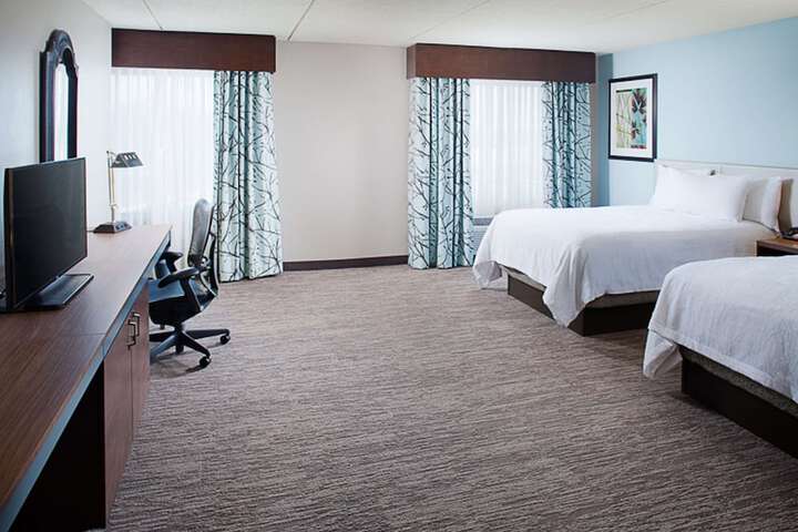 Room 15 of 34