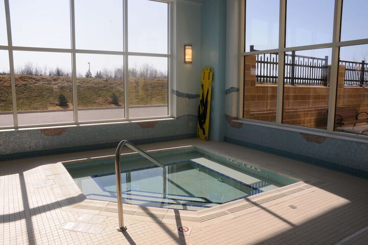 Hampton Inn & Suites by Hilton Halifax - Dartmouth