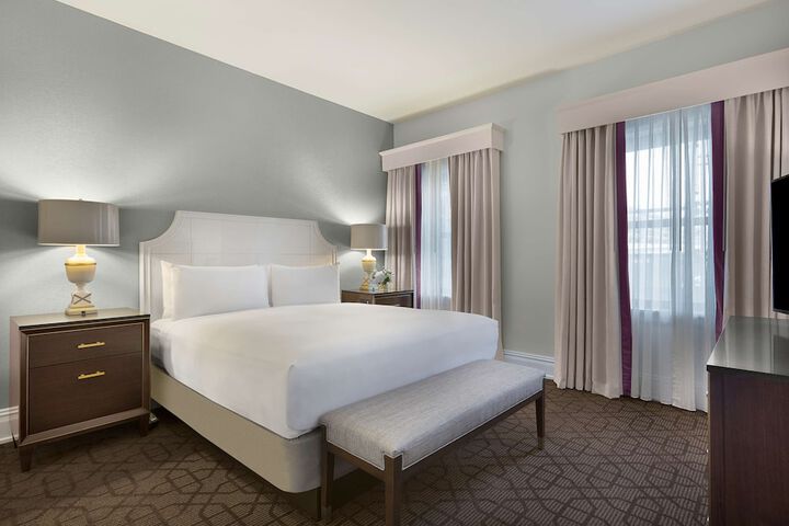 Room 40 of 91