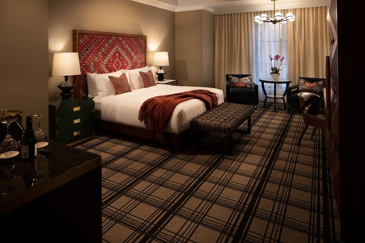 Room 12 of 34