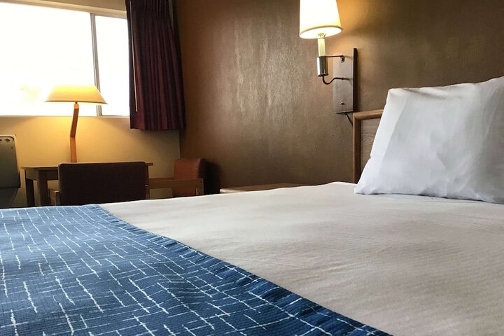 Room 13 of 15