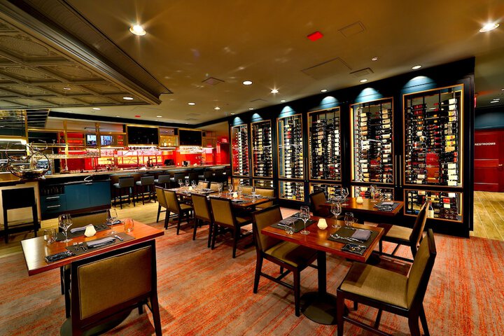 Dining 80 of 121