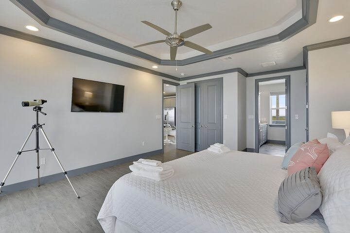 Room 17 of 24