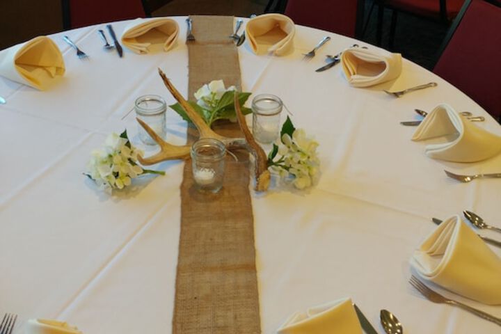 Dining 52 of 62