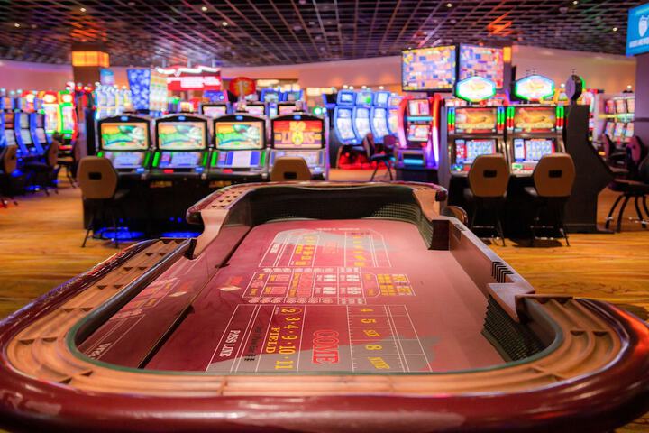 Legends Casino Hotel