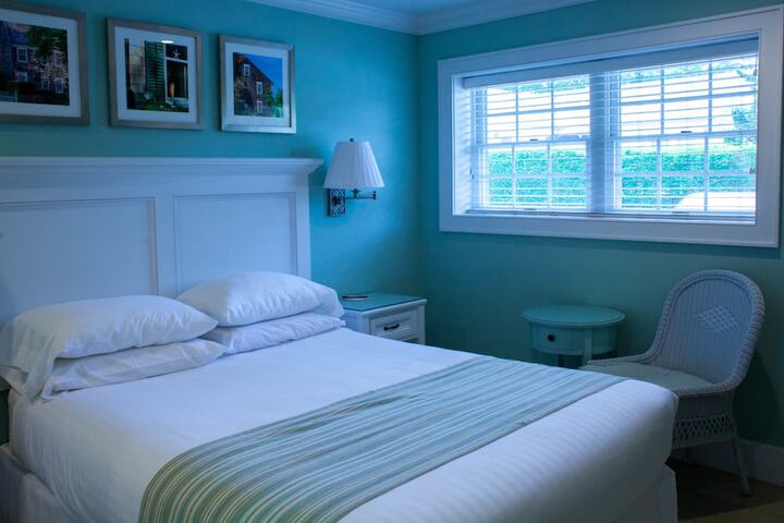 Room 21 of 30