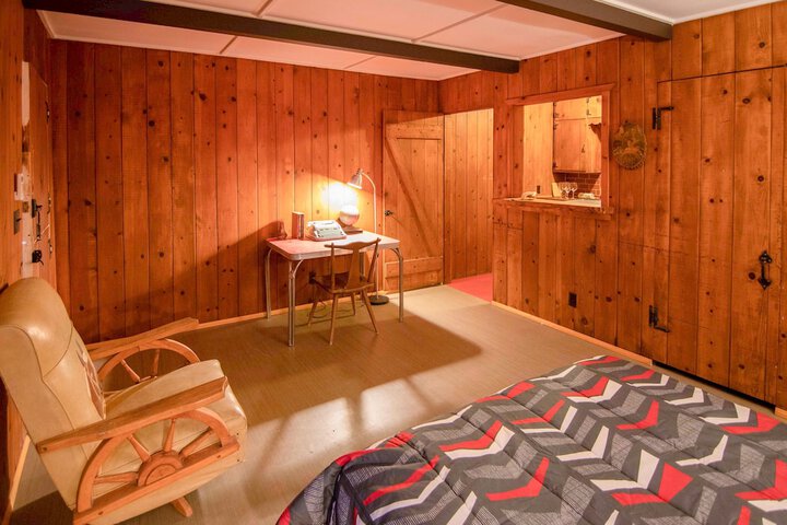 Room 17 of 58