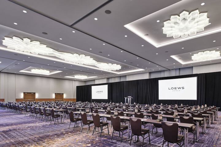 Loews Chicago Hotel