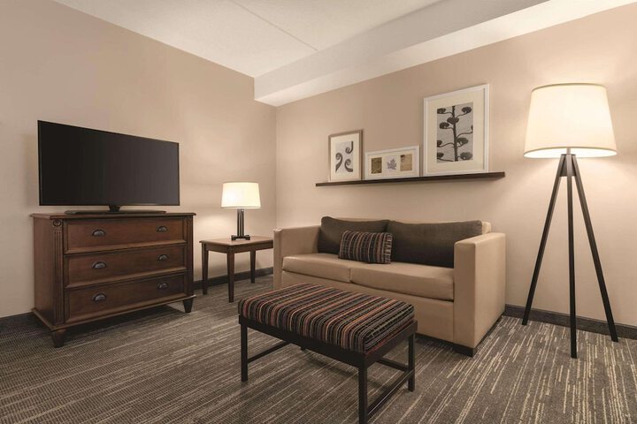 Room 39 of 51