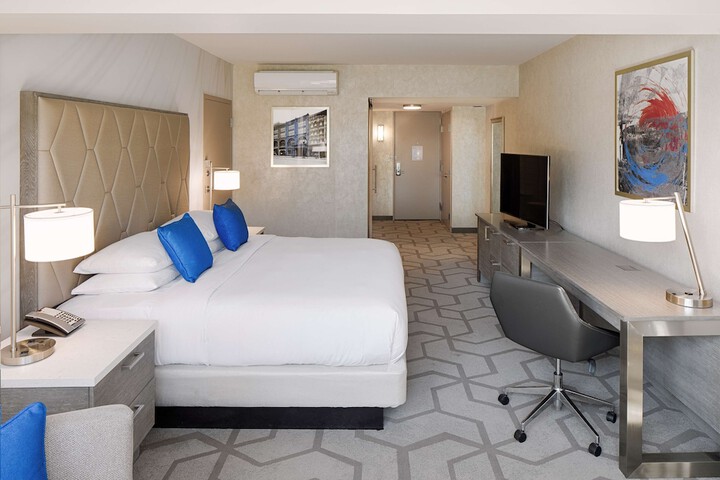 Room 70 of 101