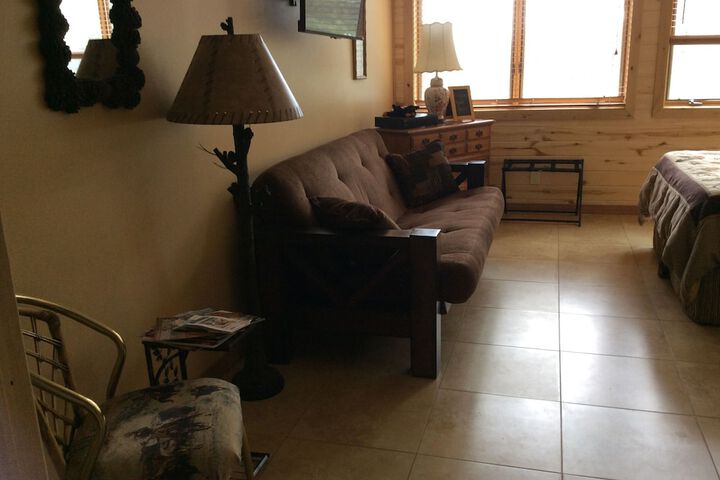 Elktrace Bed & Breakfast