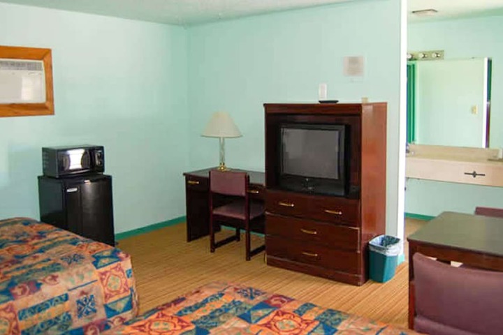 Room 22 of 27