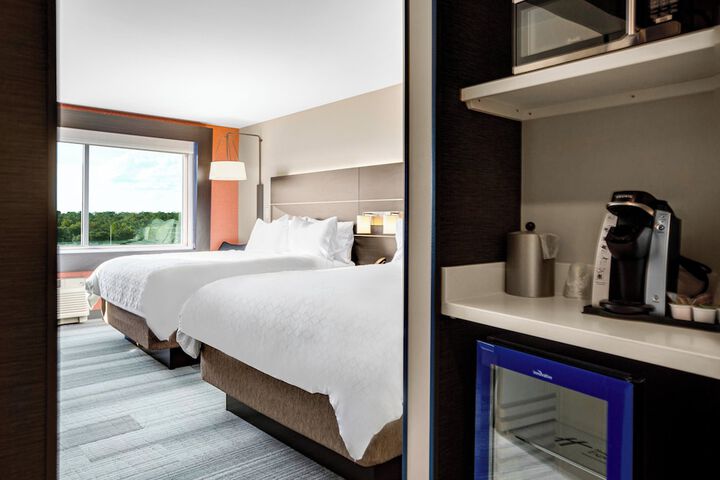 Holiday Inn Express & Suites Sanford- Lake Mary by IHG