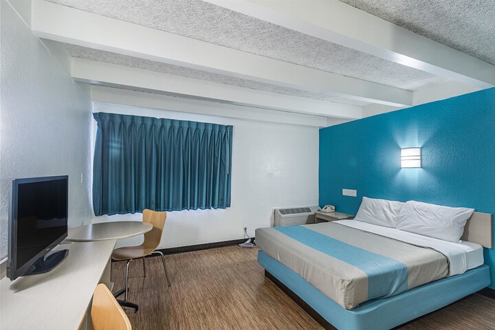 Room 30 of 45