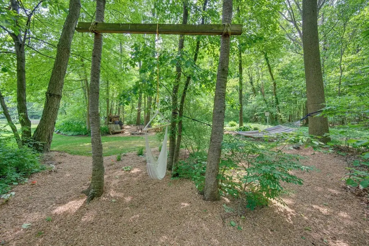The Haven at Welsh Mountain Suites - Apt w / Patio!