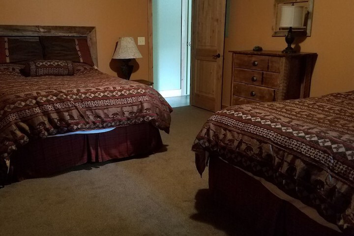 Room 29 of 48