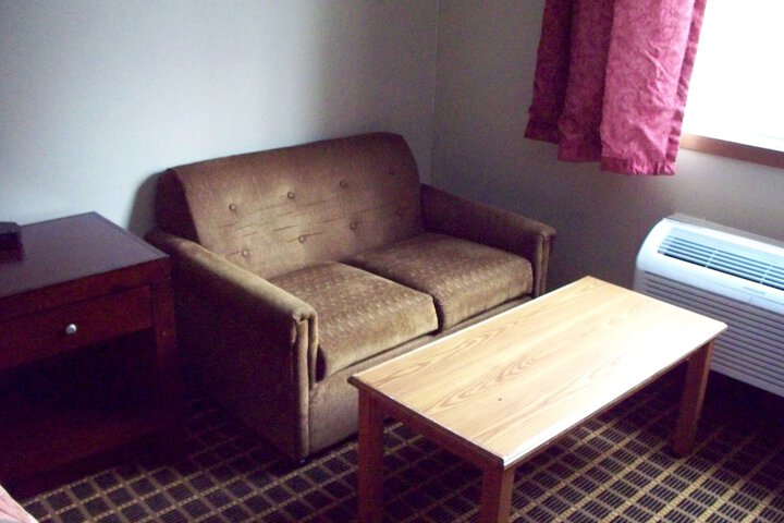 Room 23 of 52