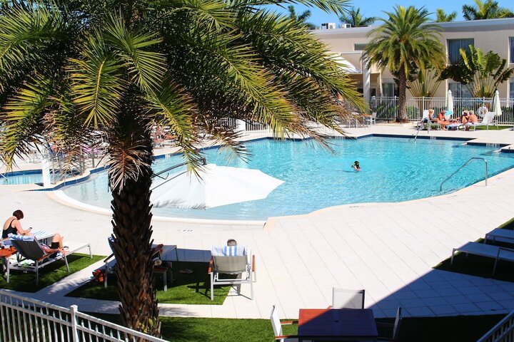 Pool 7 of 44