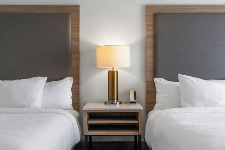 SpringHill Suites by Marriott Atlanta Kennesaw