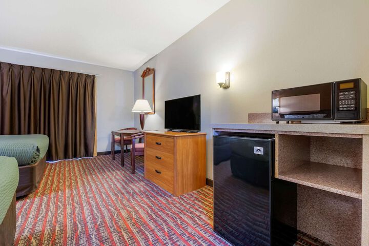 Room 30 of 50
