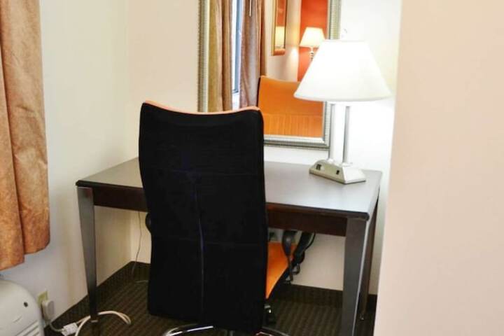 Room 14 of 51