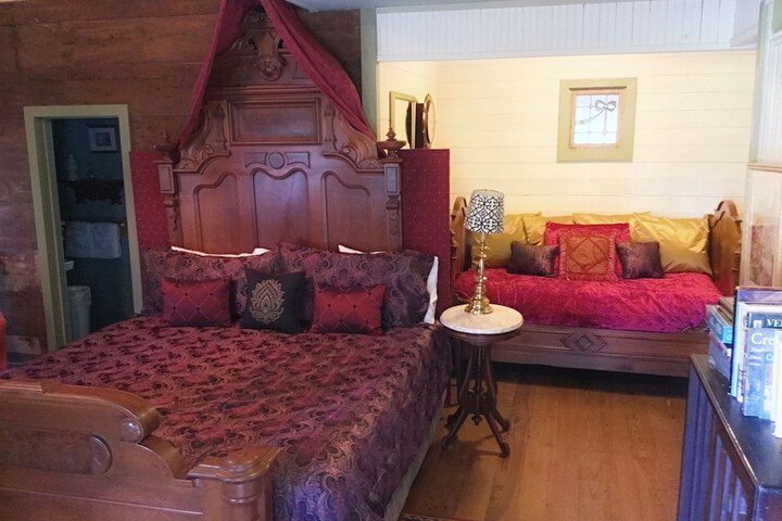 The Baines House Inn