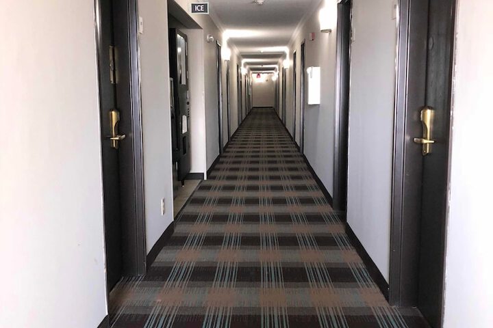 Ballroom/Hall 41 of 46