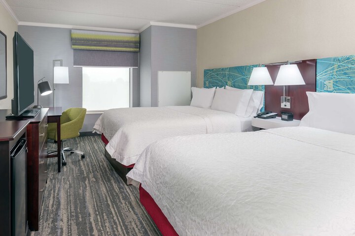 Room 12 of 27