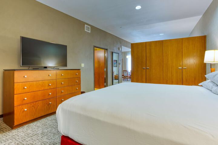 Room 66 of 168