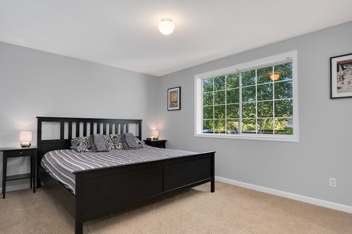 Room 7 of 27