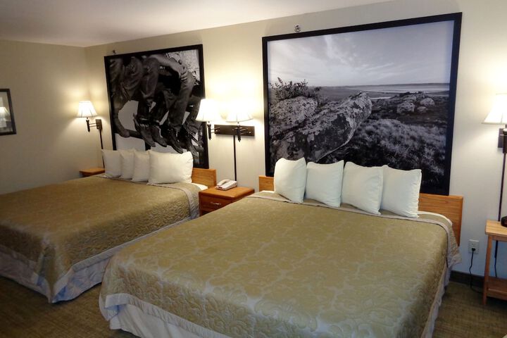 Room 16 of 46