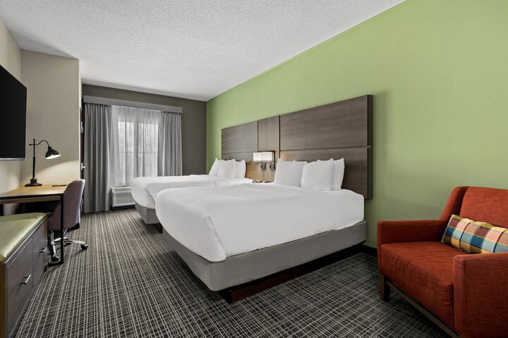 Comfort Suites Charleston West Ashley