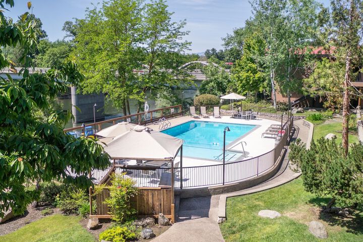 Pool 8 of 47
