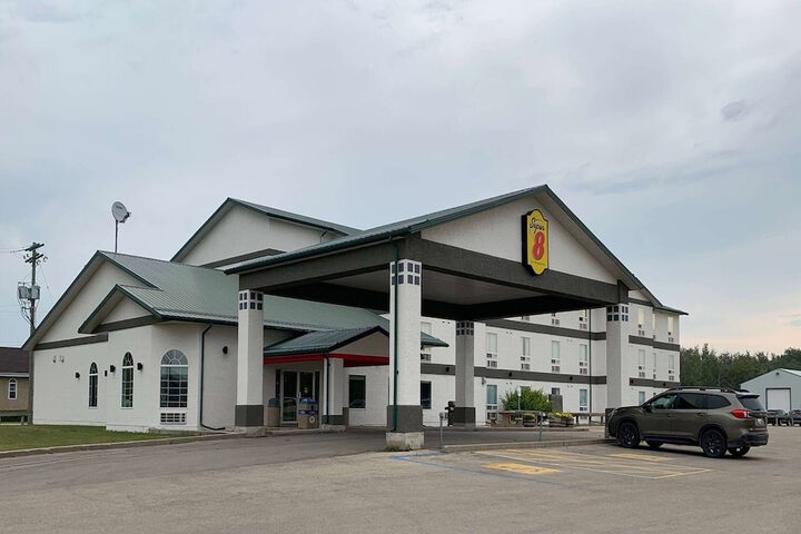 Hotel 5 of 67