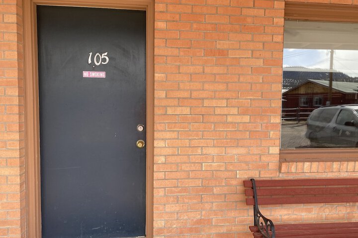 Hotel 4 of 110