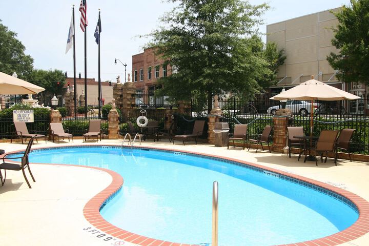 Pool 5 of 26