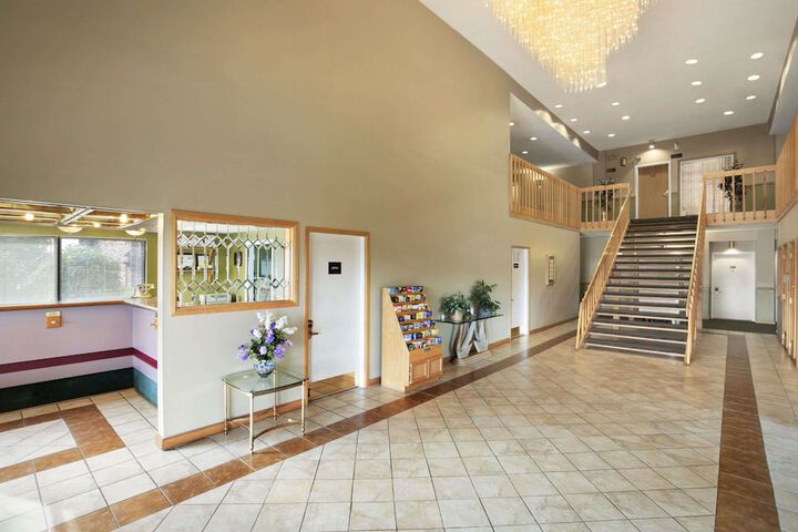 Hotel Interior 6 of 12