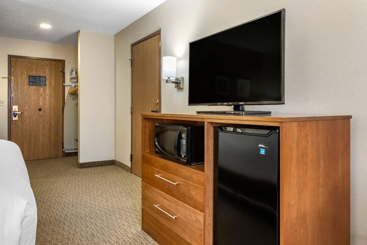 Comfort Inn Millersburg