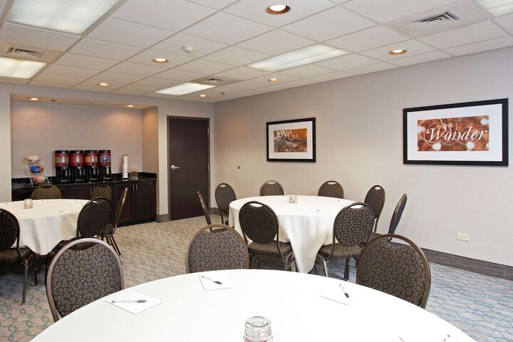 Hampton Inn & Suites Chicago / Lincolnshire