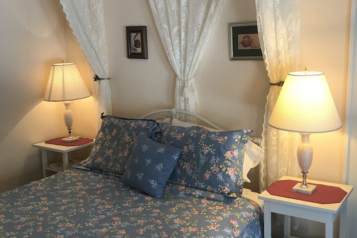 Room 18 of 62