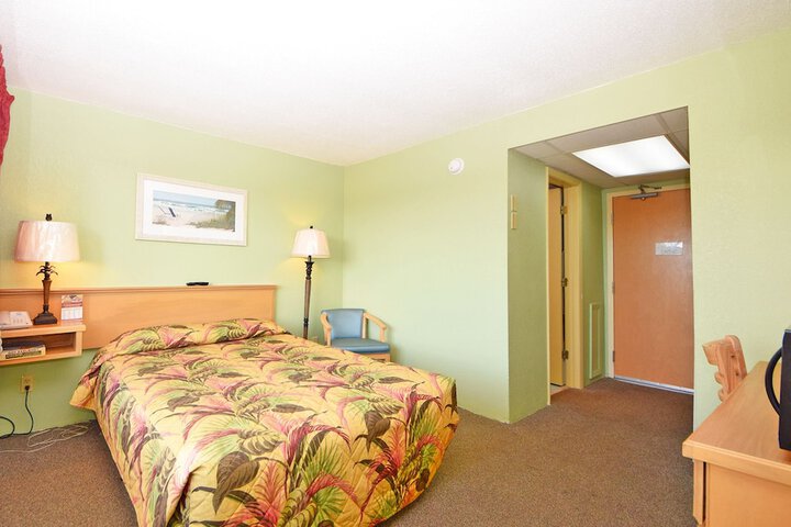 Room 73 of 138