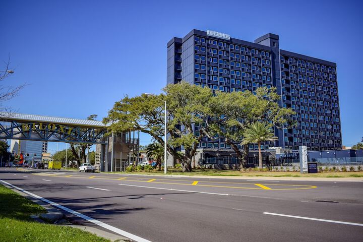 Hotel 2 of 71