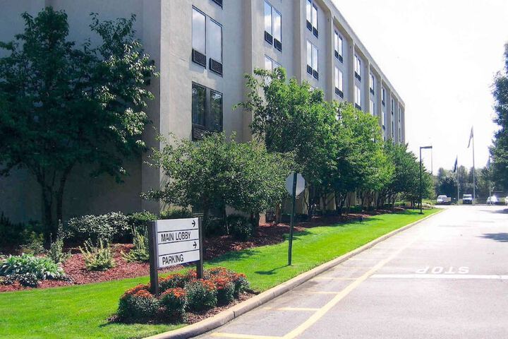Hotel 5 of 45