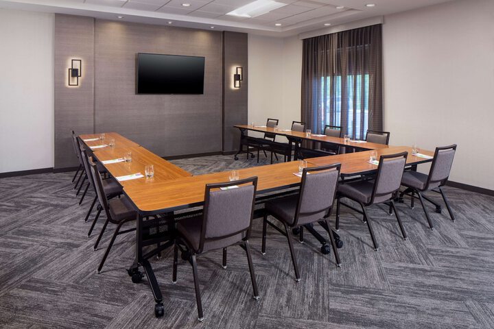 Hyatt Place Poughkeepsie / Hudson Valley