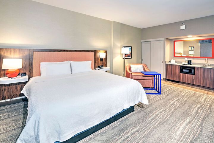 Hampton Inn by Hilton Ottawa
