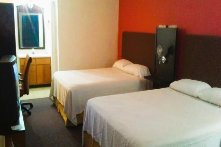 Room 3 of 13