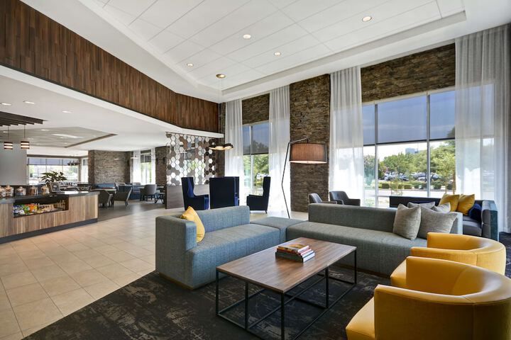 Hyatt Place Fresno