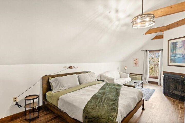 Laurel Valley Mountain Retreat